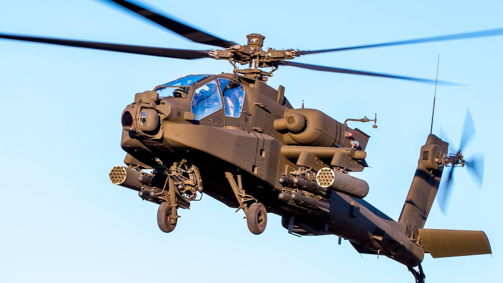 Estados Unidos ataca Irán en represalia por el derribo de un helicóptero Apache en el Estrecho de Ormuz