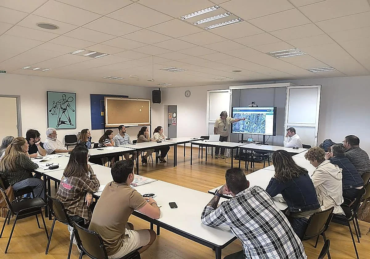 Voluntarios canarios, a punto para recibir al papa