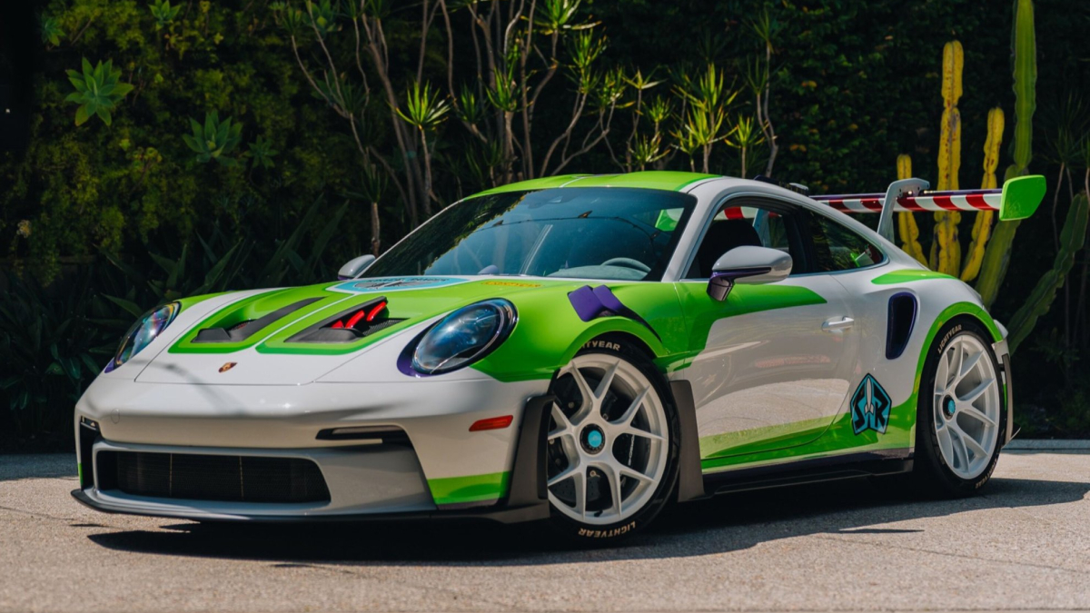 Porsche 911 GT3 RS 'Buzz Lightyear', el deportivo que te lleva "hasta el infinito y más allá"