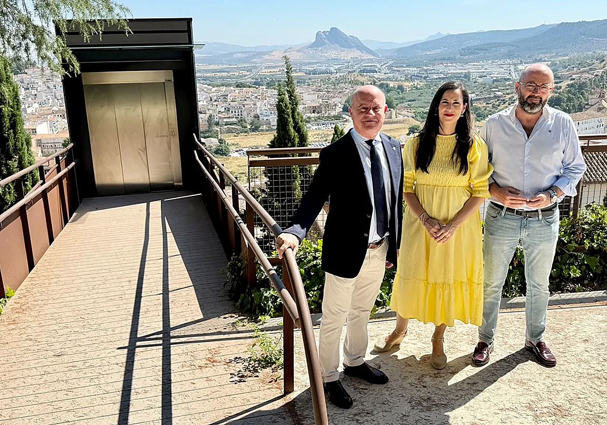 Antequera salva los desniveles de la Alcazaba para abrirla al turismo sin barreras