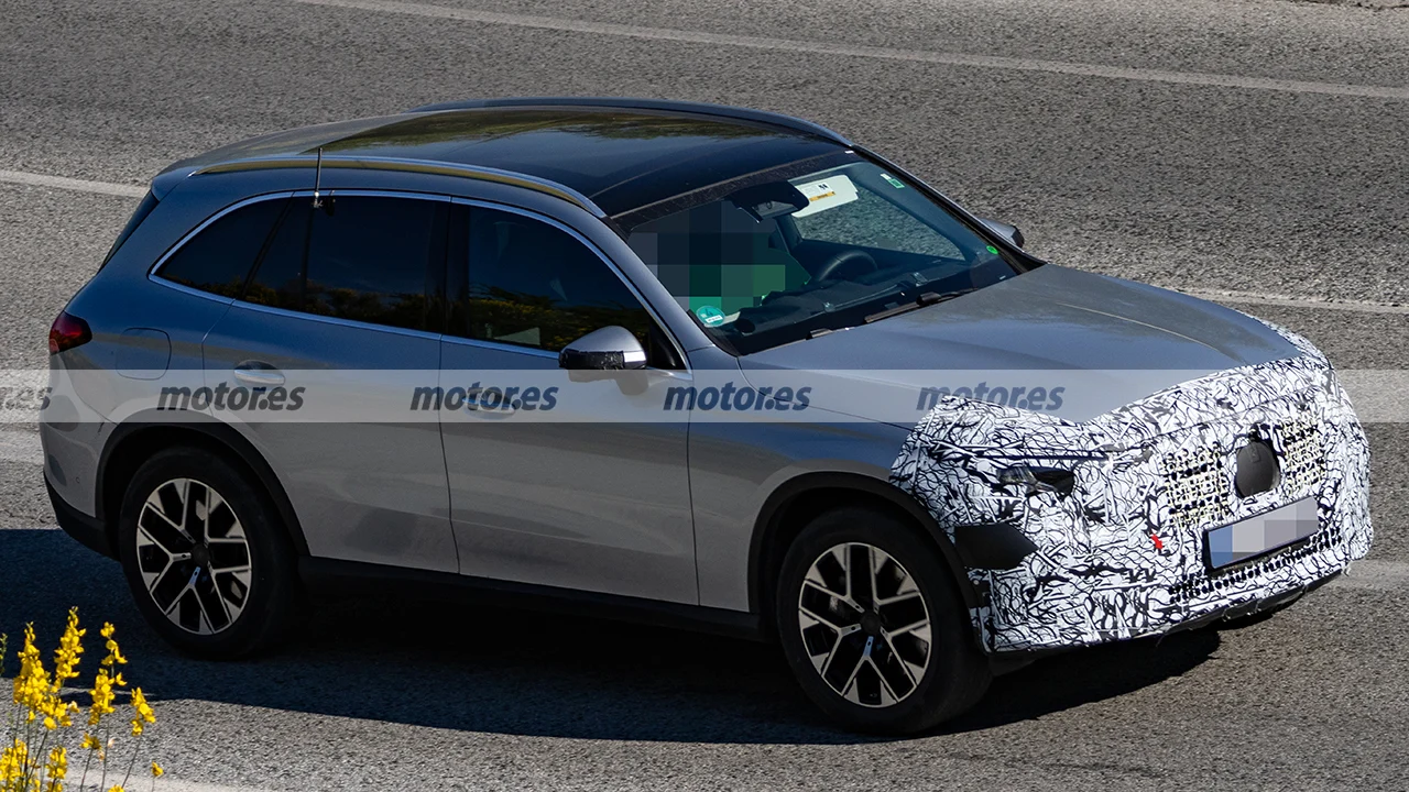Mercedes no renuncia al GLC térmico, el gran impulso del SUV alemán llega en 2027 en formato “facelift”