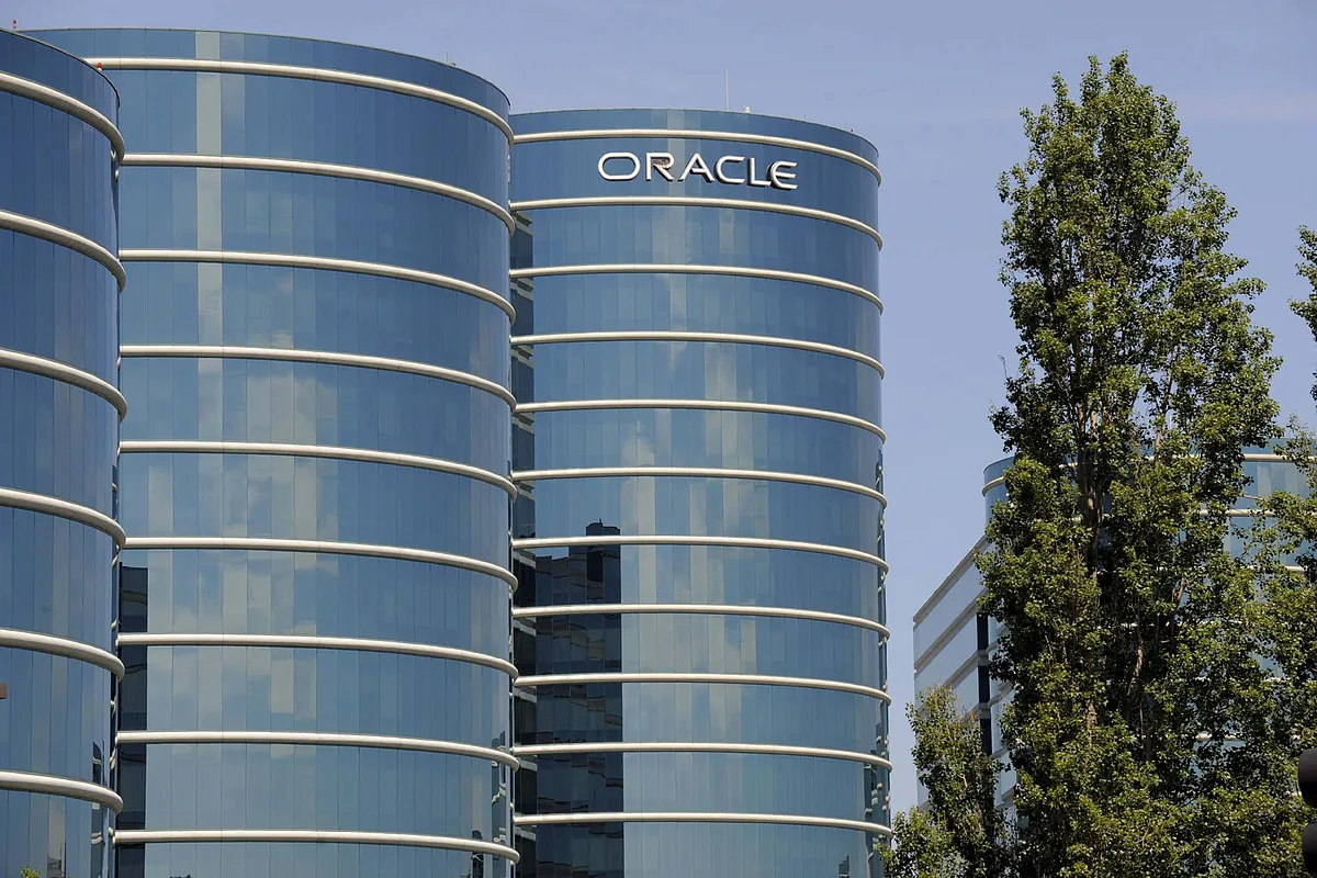 Oracle logra unos ingresos récord de 58.371 millones y prevé recaudar casi 35.000 millones para centros de datos de IA