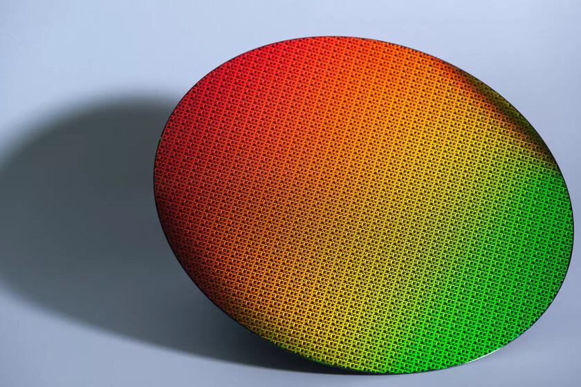 El mundo estaba harto de depender de TSMC para fabricar todos sus chips. Es lo que está provocando la gran resurrección de Intel