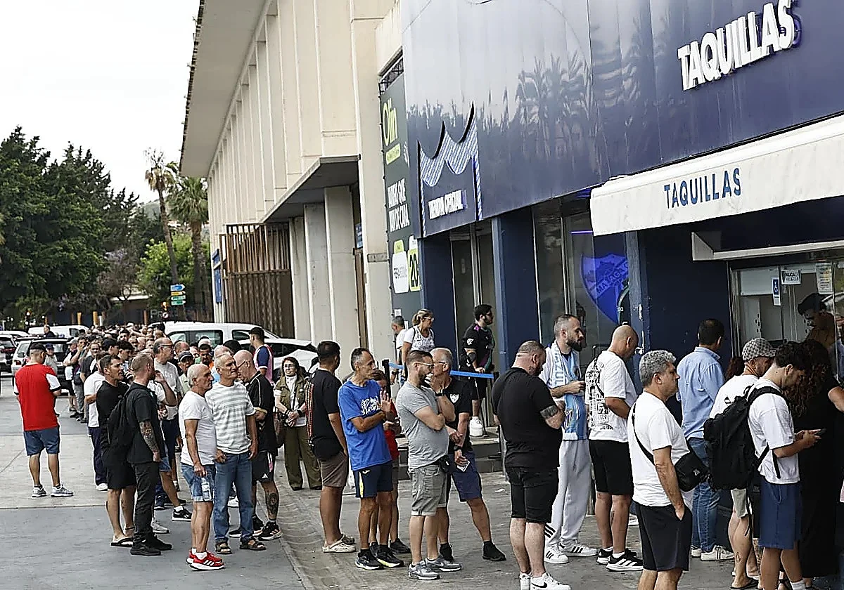 Malaga CF's play-off final fever as queues for tickets surround La Rosaleda stadium