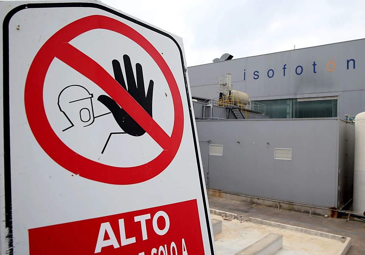 «Tengo la solución mediática para Isofotón»: el mensaje que conecta a Leire Díez con la empresa malagueña y su causa judicial
