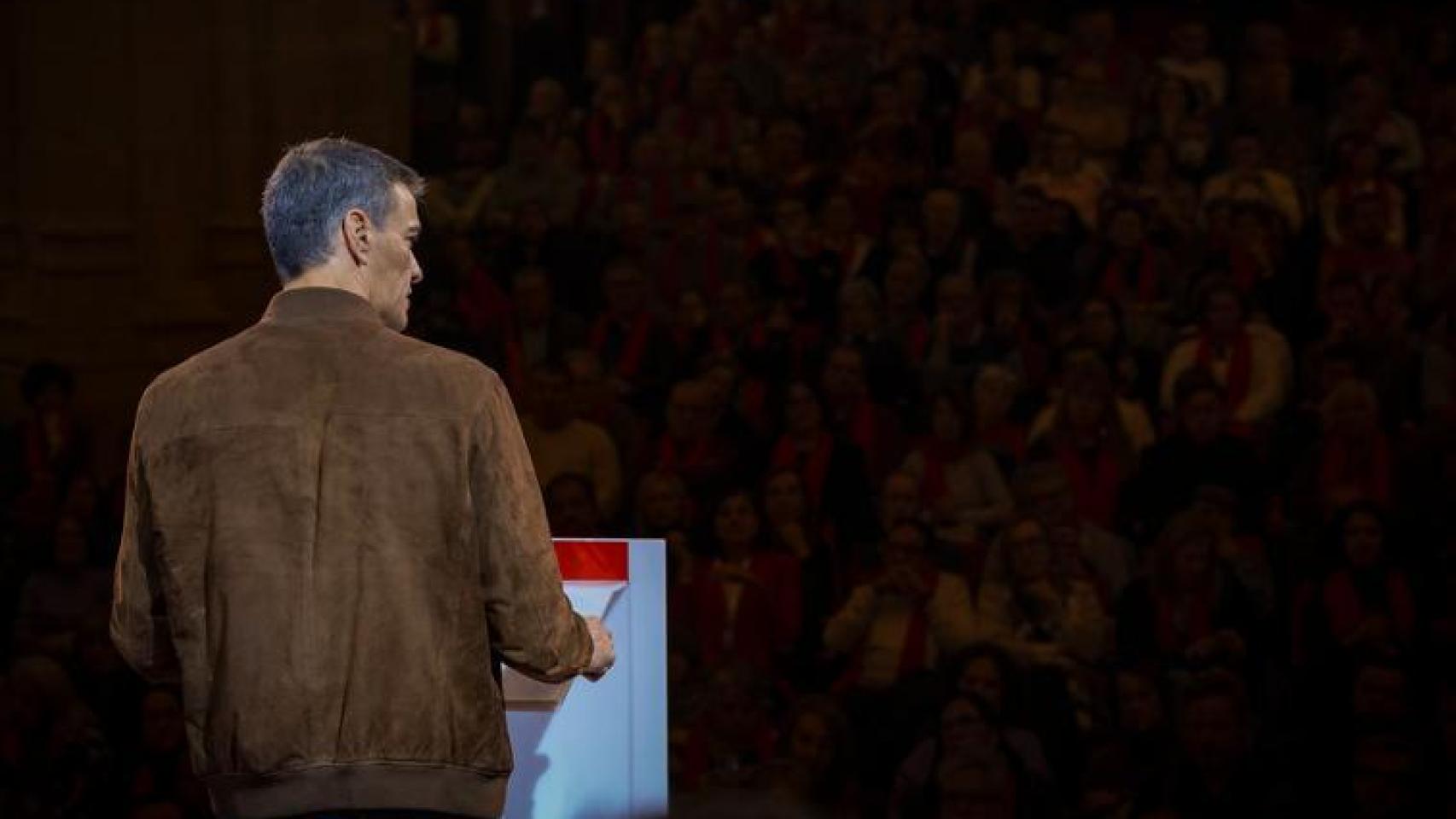 Pedro Sánchez se somete en Extremadura al primer examen de las urnas tras el estallido de los escándalos de corrupción