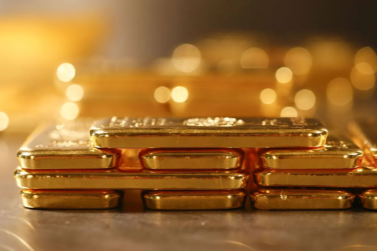Qué hay detrás de la caída más súbita del oro desde la crisis financiera