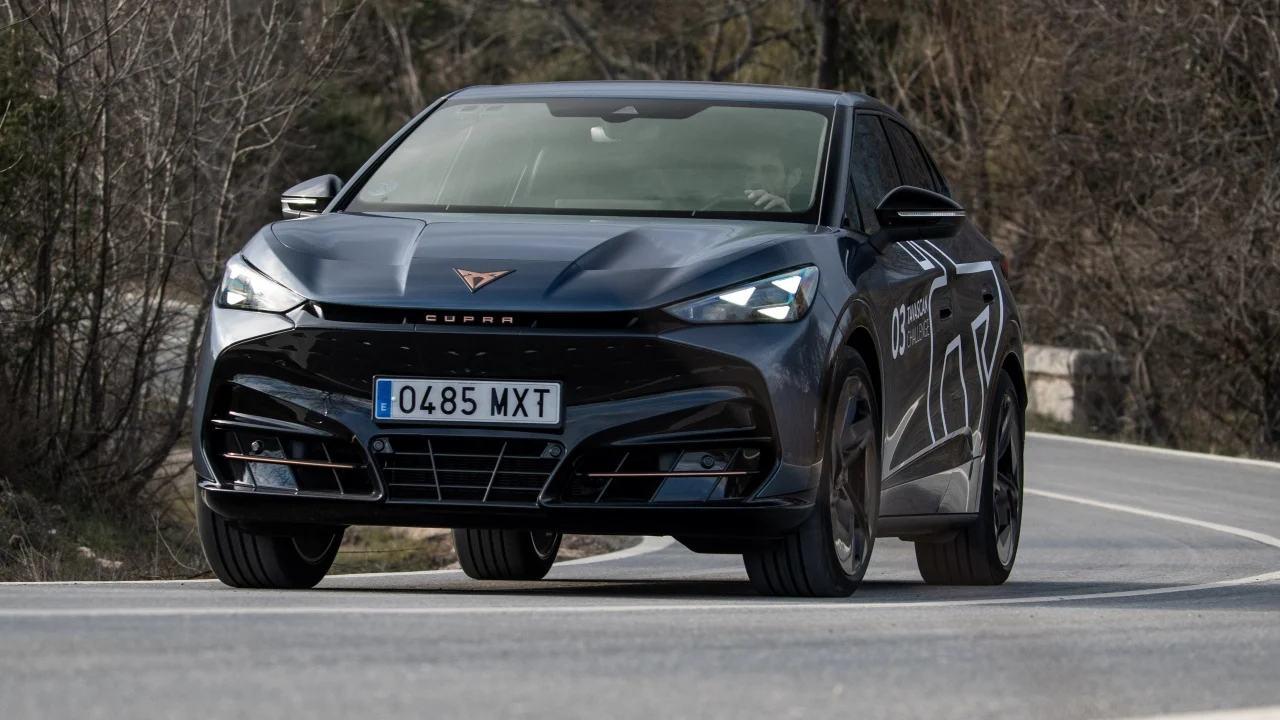 Así se creó la marca CUPRA, casi por casualidad y gracias a un 'novato': "Lo mejor que podía hacer para la compañía"