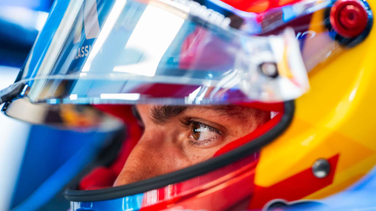 Sainz tras el 14º: "Cuando he visto el ritmo... muy sorprendente"