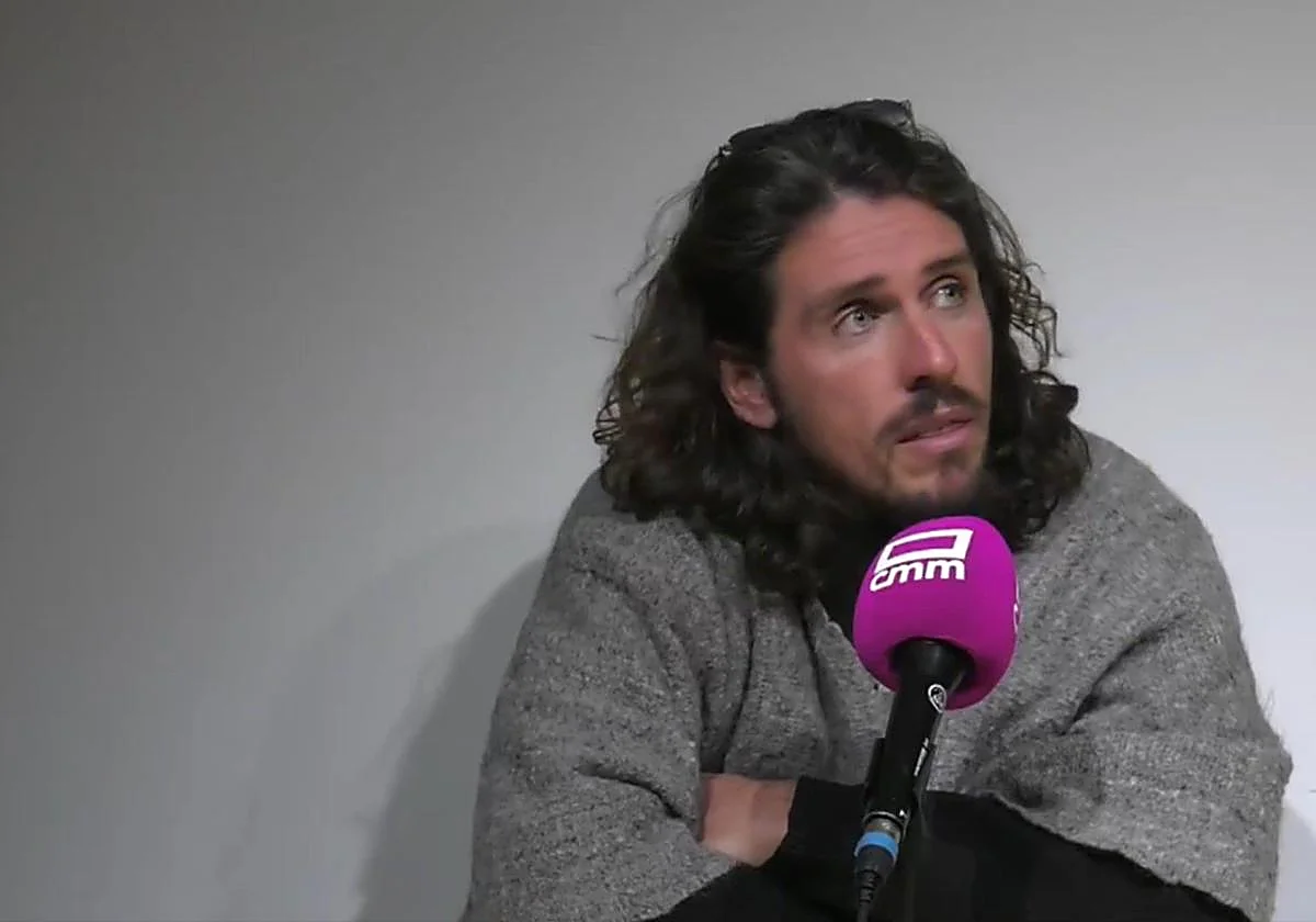 Javi Poves explota contra los árbitros: «Aquí hay mierda por un tubo»