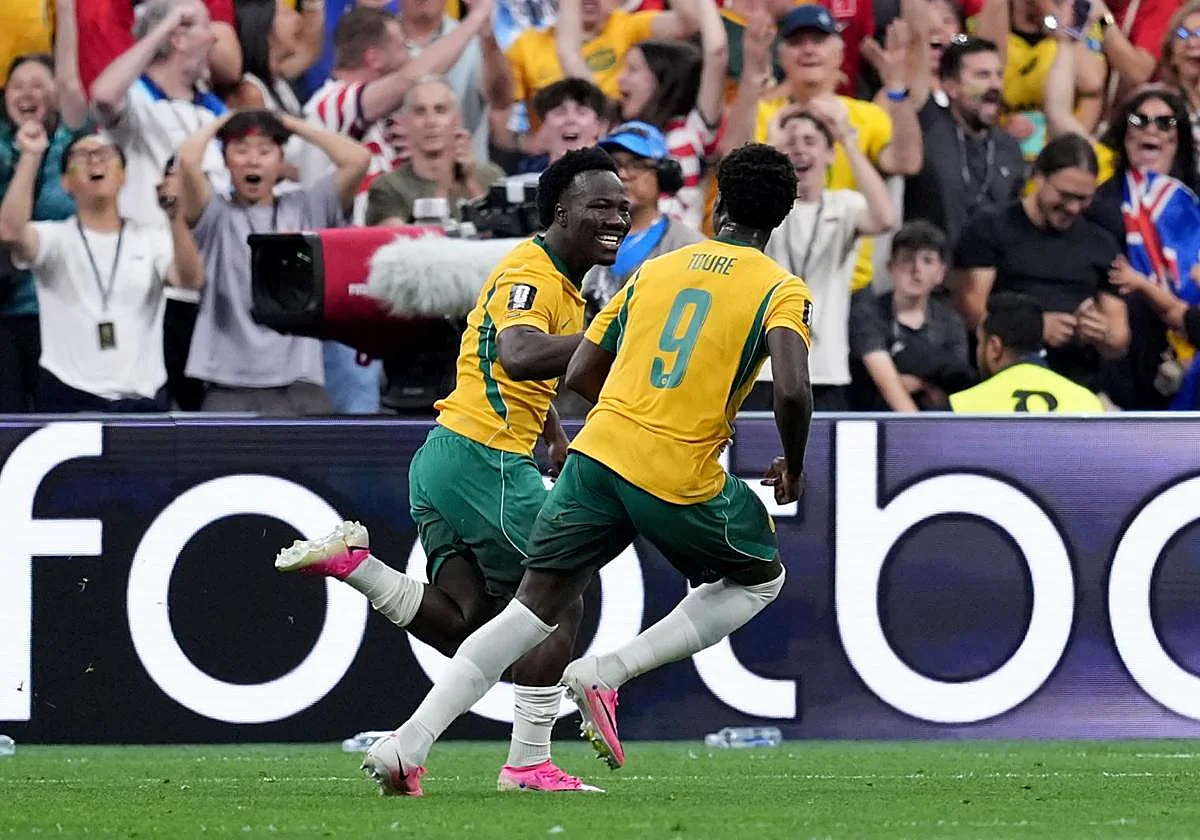 Vídeo resumen y goles del Australia - Turquía