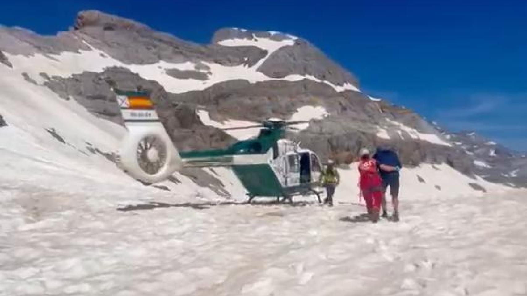 La Guardia Civil suma 13 rescates en una nueva intensa semana de trabajo en el Pirineo aragonés