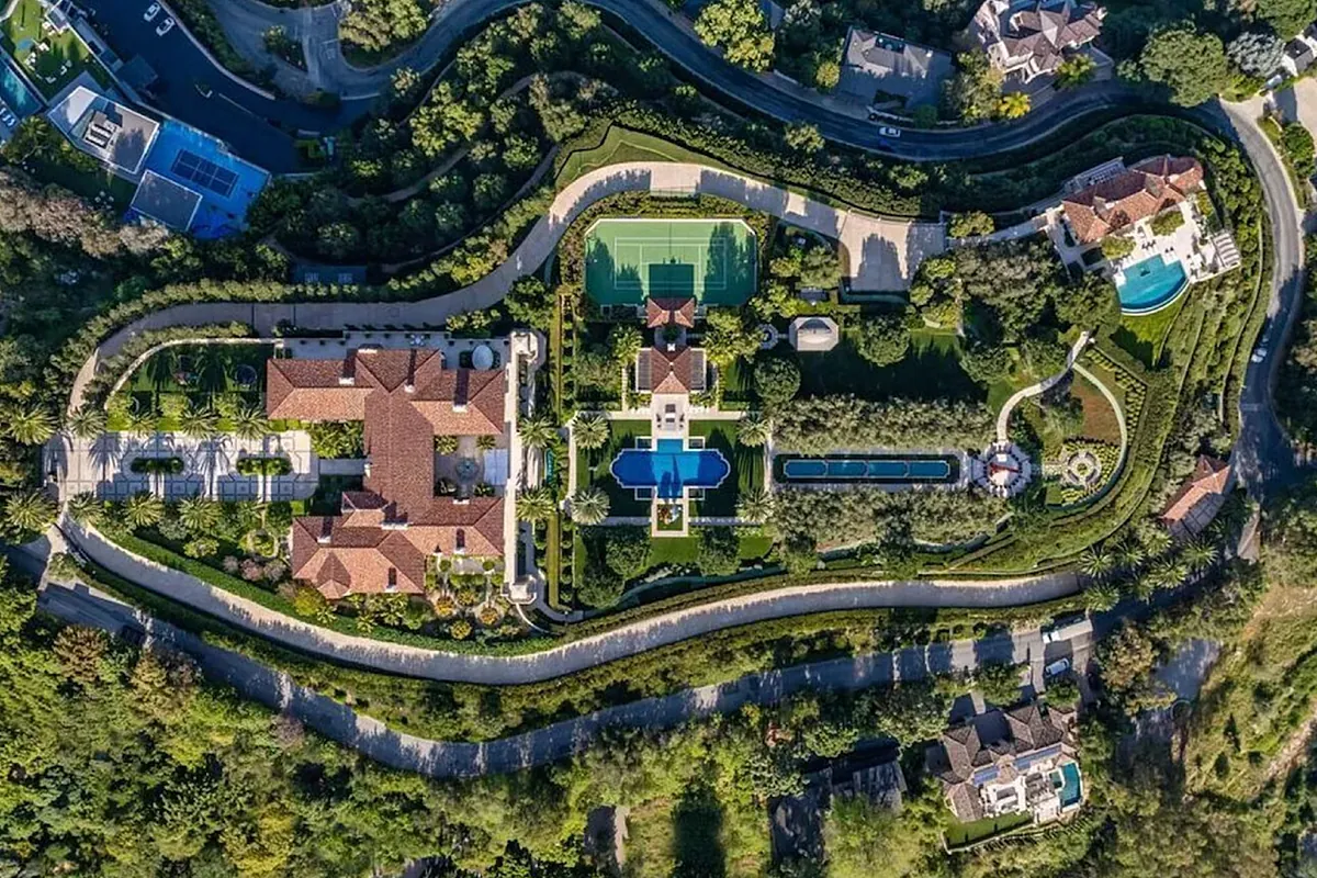 La familia real de Qatar vende la casa más cara de la historia de EEUU por 400 millones de dólares