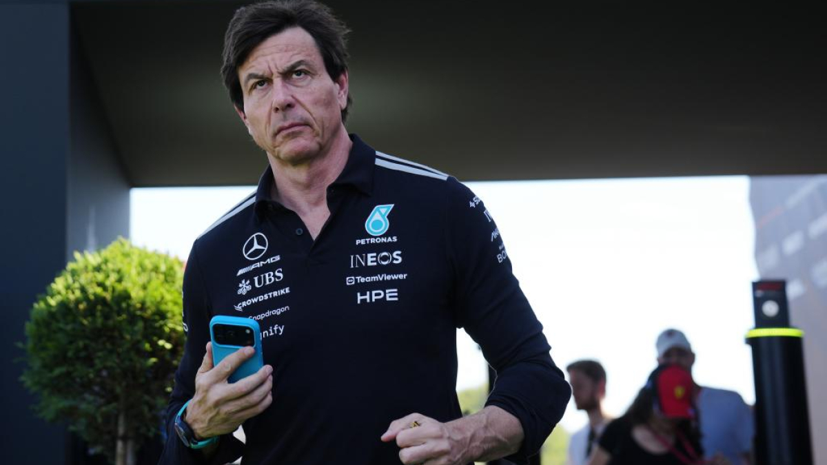 Mercedes plantea un cambio esencial contra Hamilton: "Quizá debimos dar órdenes"