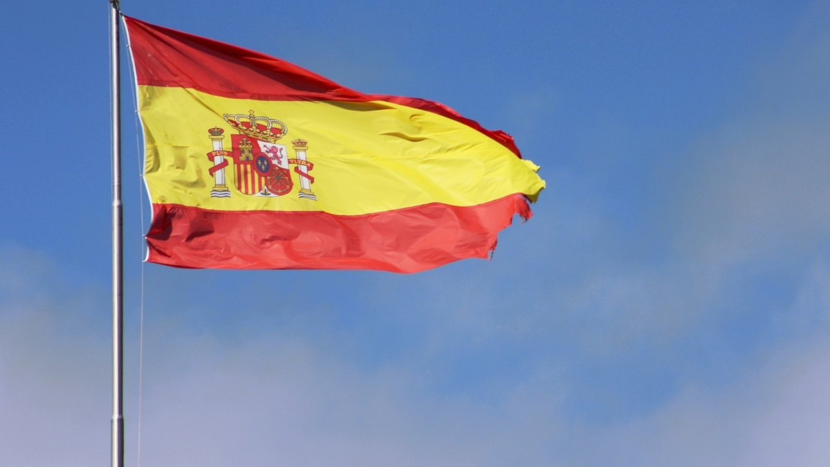 Significado de la bandera de España: ¿por qué es roja y gualda, escudo y cuál es su origen?