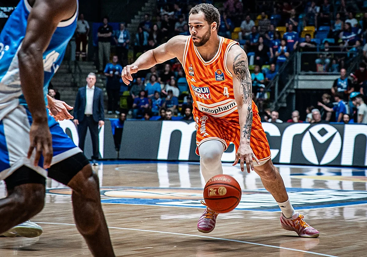 El alero Chris Ledlum, entre los favoritos del Unicaja para reforzar la línea exterior