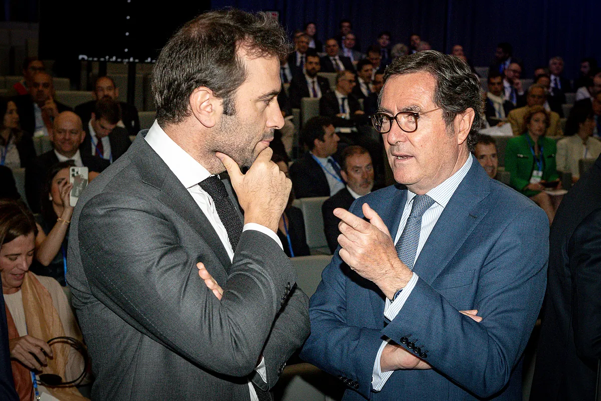 CEOE pide al Gobierno cautela antes de retirar las medidas frente a la guerra